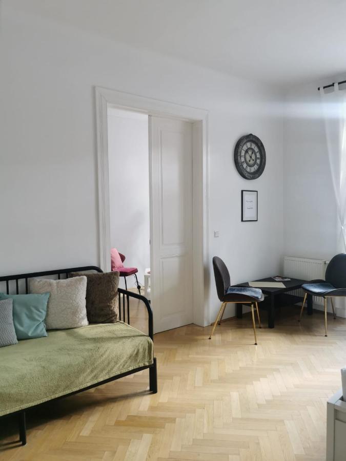 Apartment Mariahilfer 2