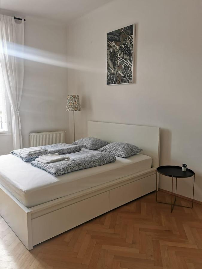 Apartment Mariahilfer 2 *